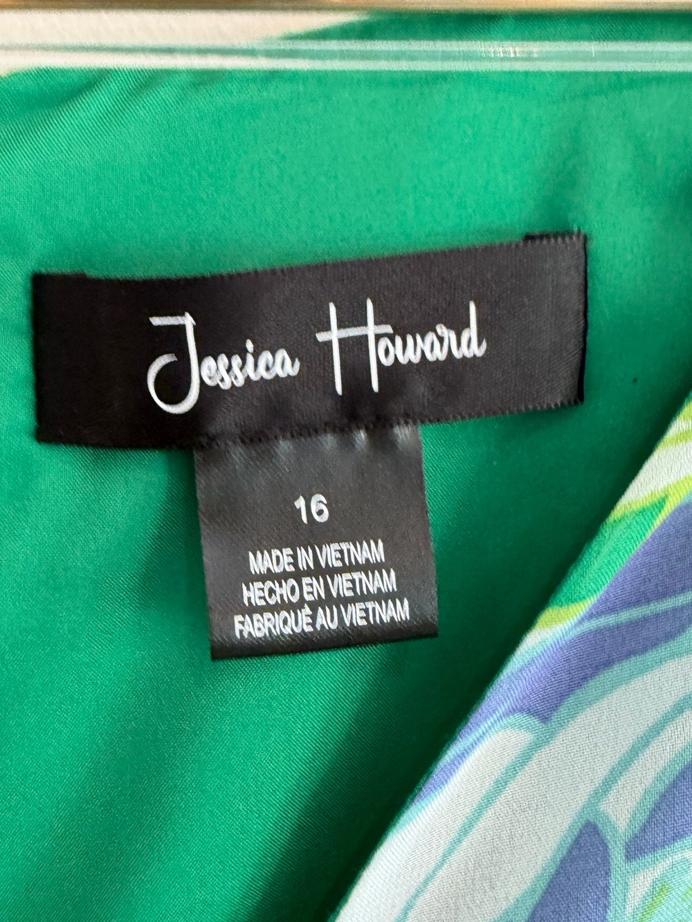 Beautiful JESSICA HOWARD Floor Length Light Flowy Dress in Size 16. - Picture 7 of 15
